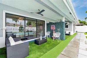 Commercial Property for Sale in Hallandale Beach Florida 33009